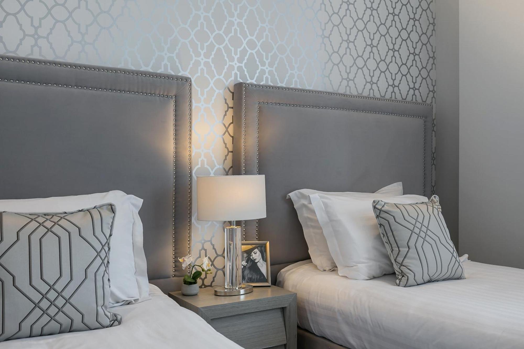 Chilworth Court Aparthotel 4*
