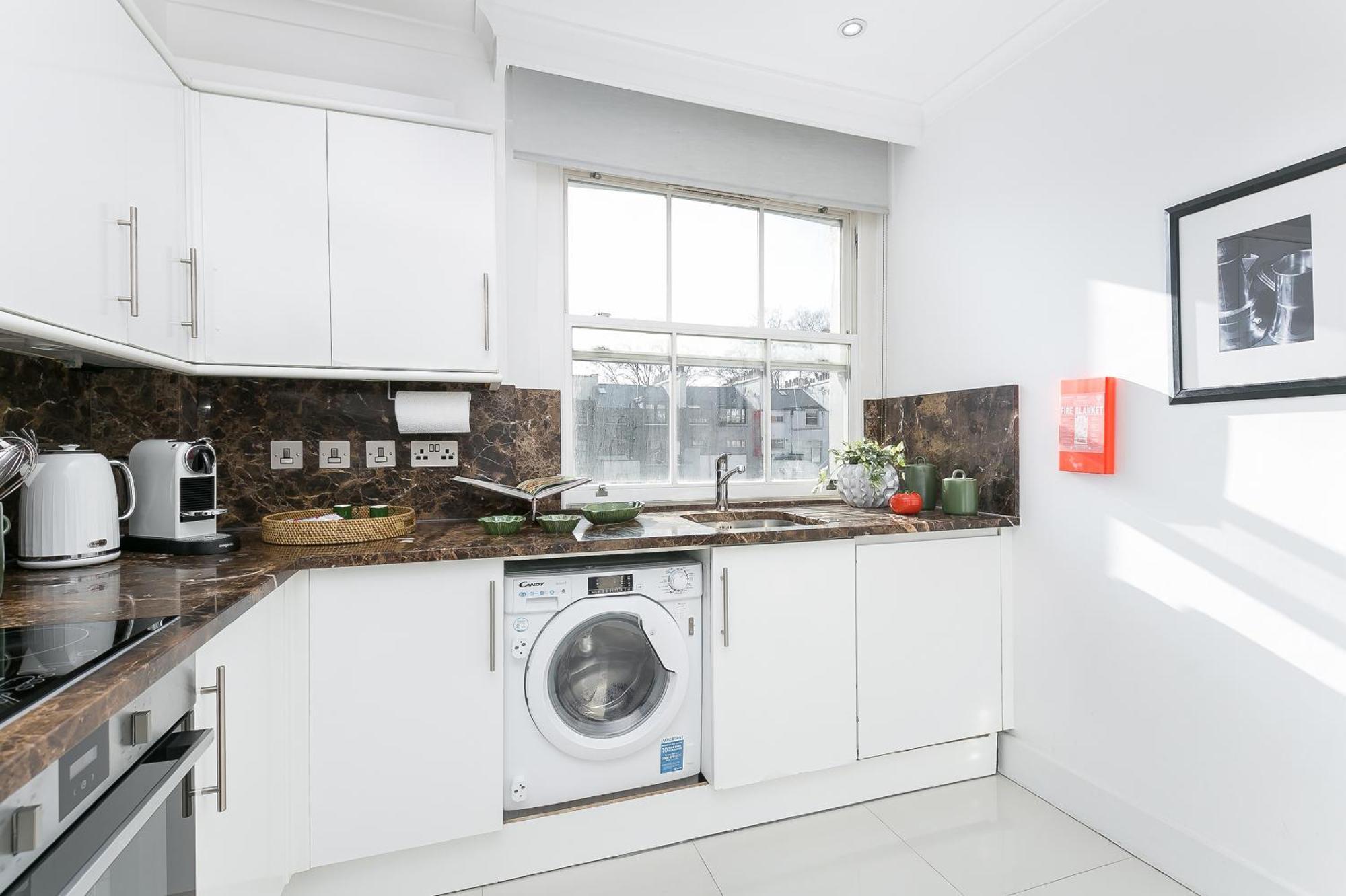 Chilworth Court 4* London